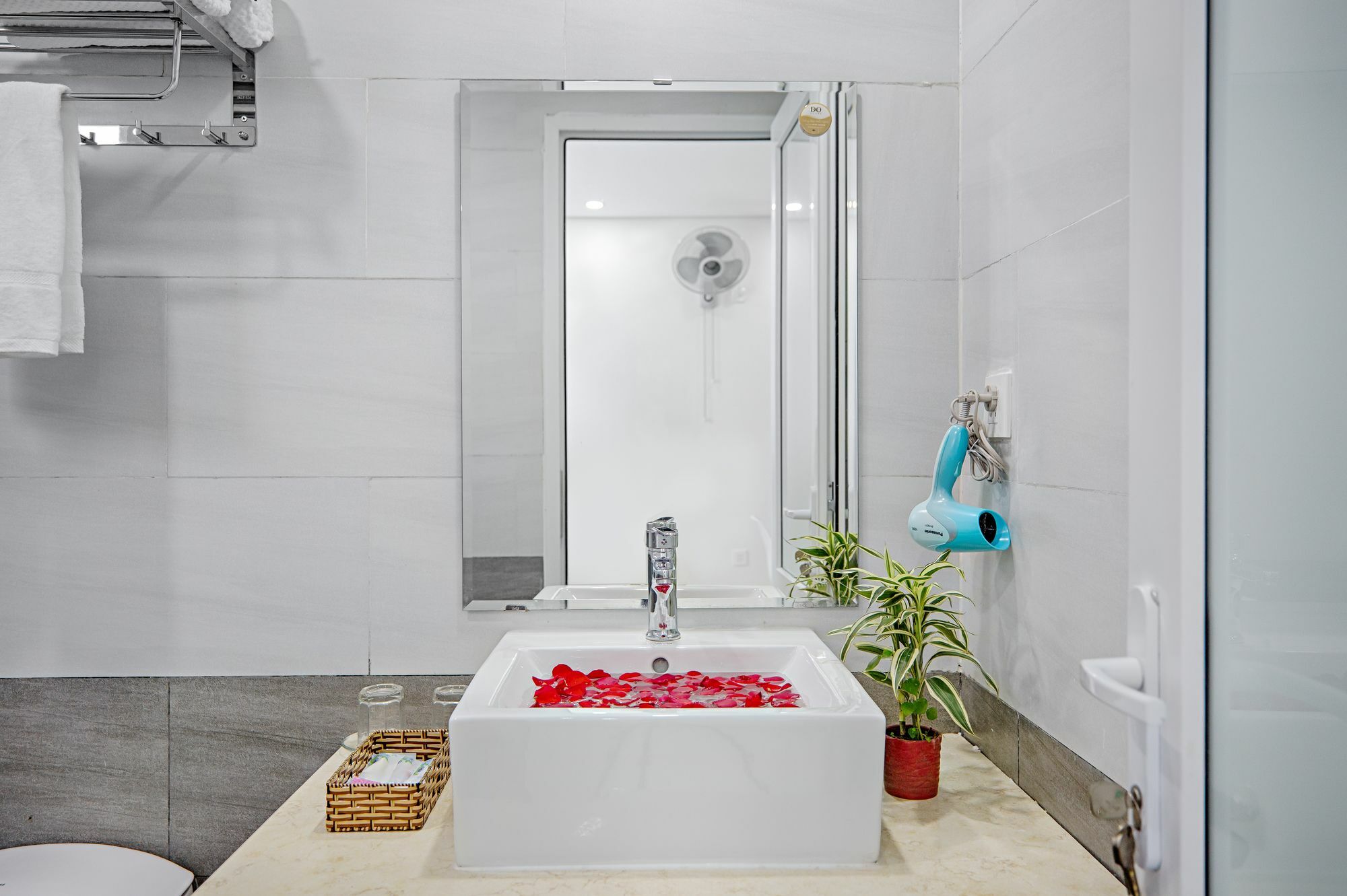 Sandy Apartments Da Nang Exterior photo